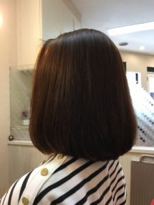 キラ・髪艶ストレート